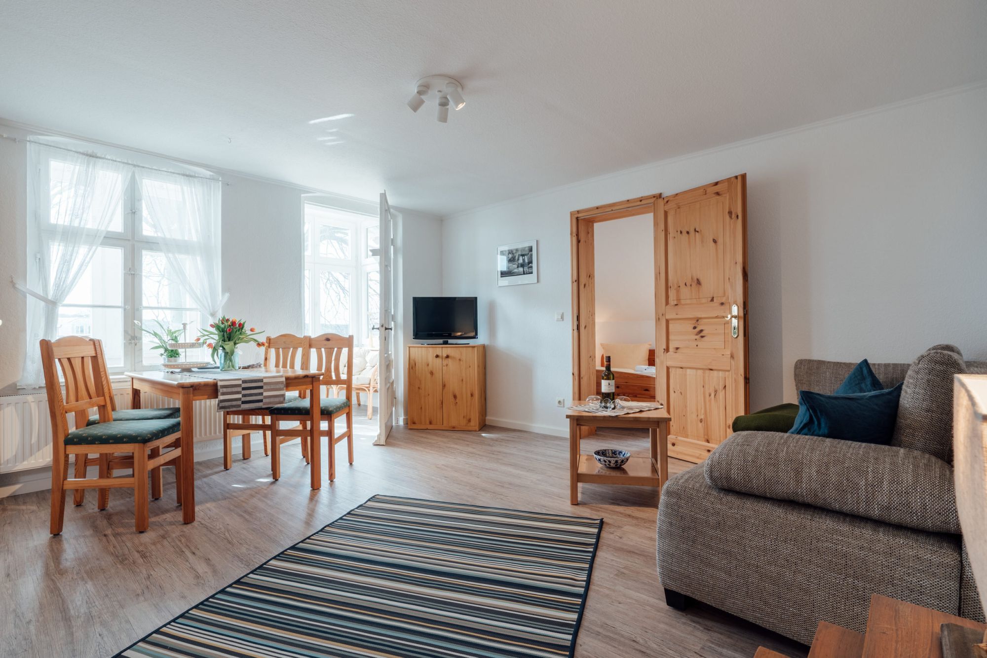 Ferienwohnung #1 &ndash; Wohn- und Esszimmer